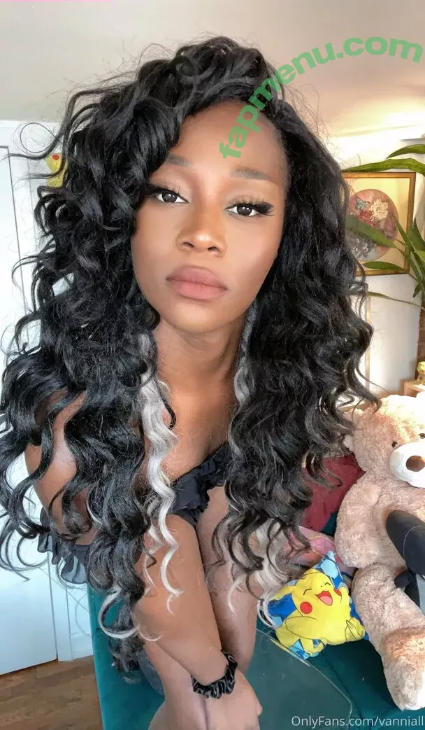 Vanniall nude photo #0248 (Vannialll)