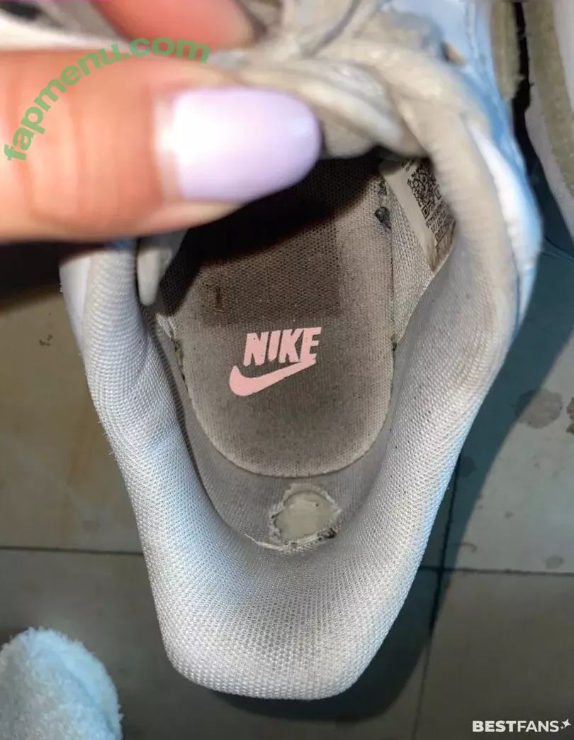 vannmeyr nude photo #0202 (queenvannmeyr)