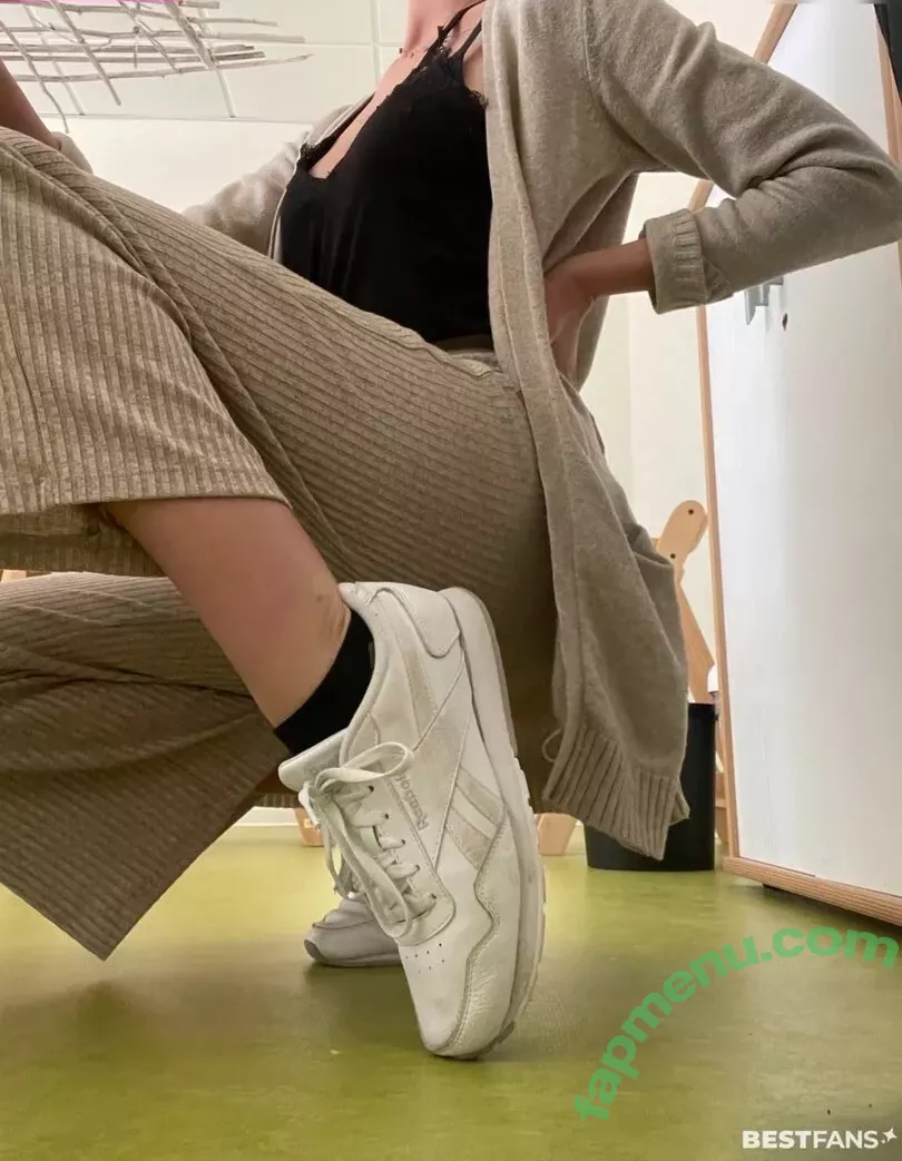 vannmeyr nude photo #0203 (queenvannmeyr)