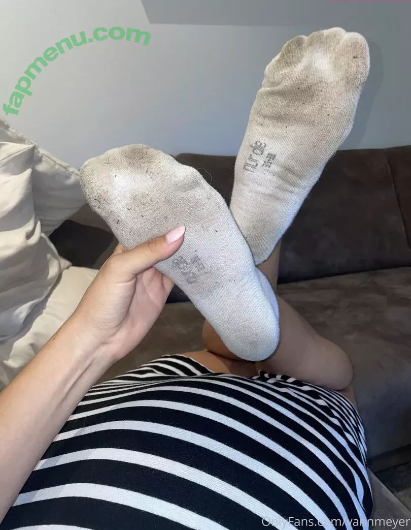 vannmeyr nude photo #0232 (queenvannmeyr)