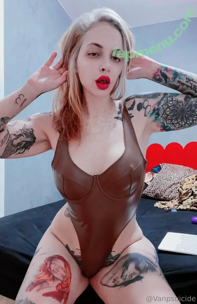 vanplive nude photo #0200 (vanplive)