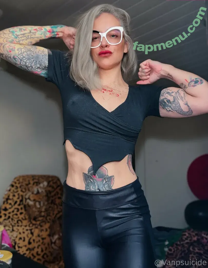 vanplive nude photo #0285 (vanplive)