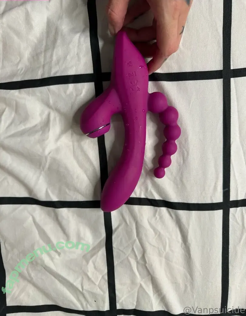 vanplive nude photo #0289 (vanplive)