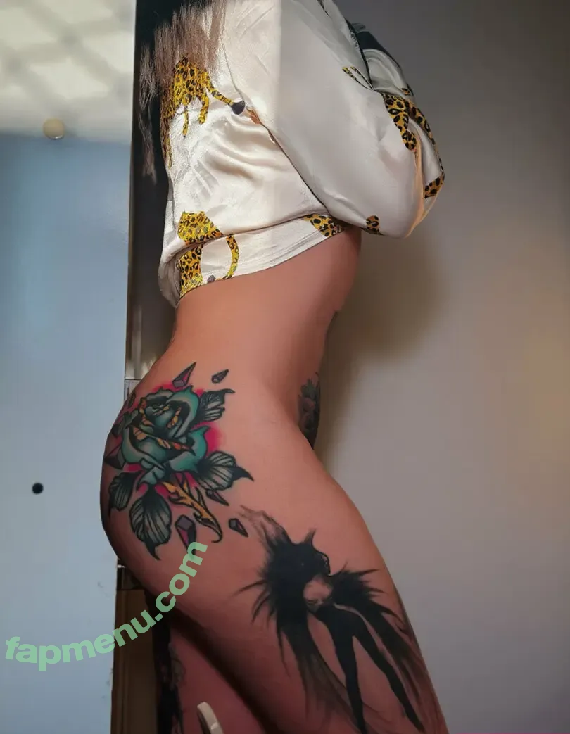 vanptattoo nude photo #0027 (vanntattoo)