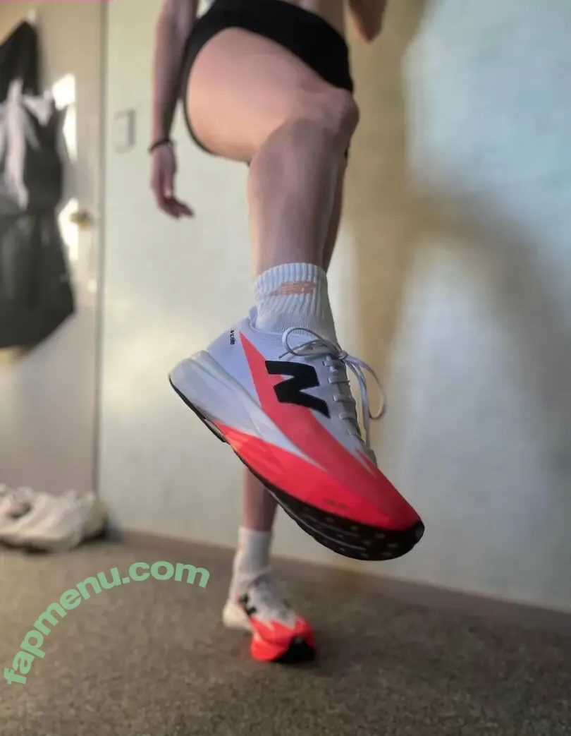 vanruns nude photo #0030 (vanruns)