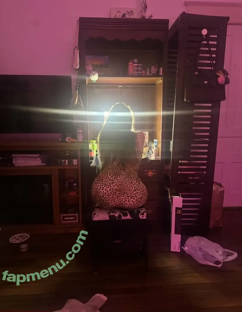 vant2bstripp3r nude photo #0006 (vant2bstripp3r)