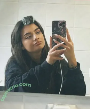 Vanutschii - Instagram Influencer / vanutschii nude photo #0050