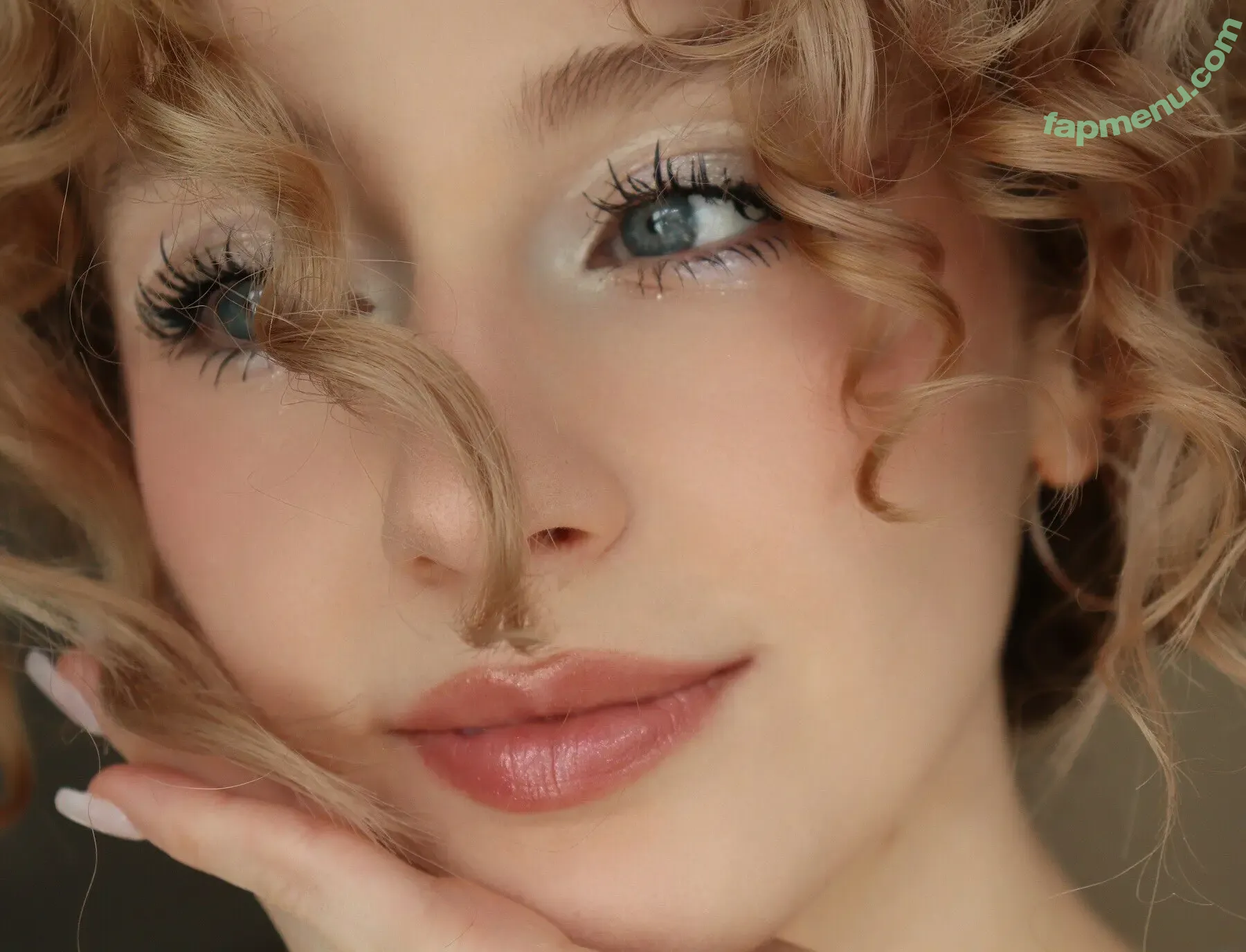 Vanya Jagnić nude photo #0066 (vanjajagnic)