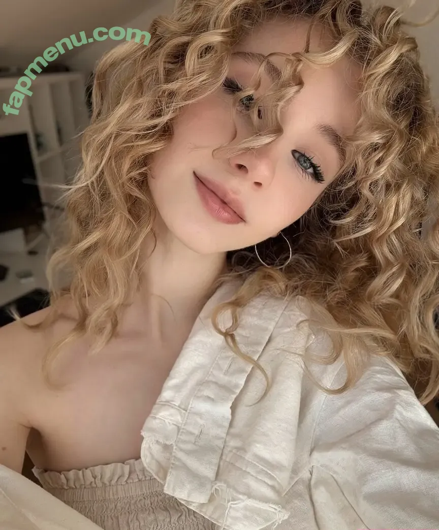 Vanya Jagnić nude photo #0073 (vanjajagnic)