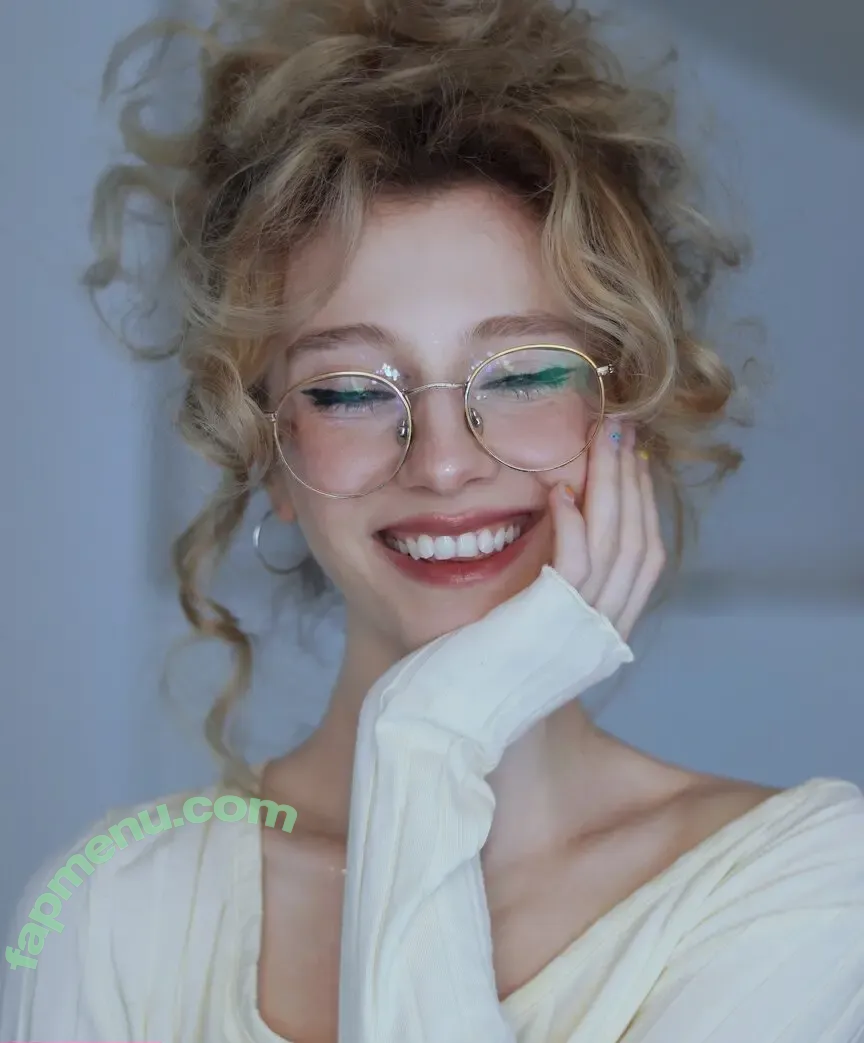 Vanya Jagnić nude photo #0084 (vanjajagnic)