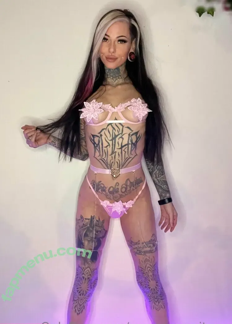 Vanyvanity nude photo #0044 (Vanyvanity)