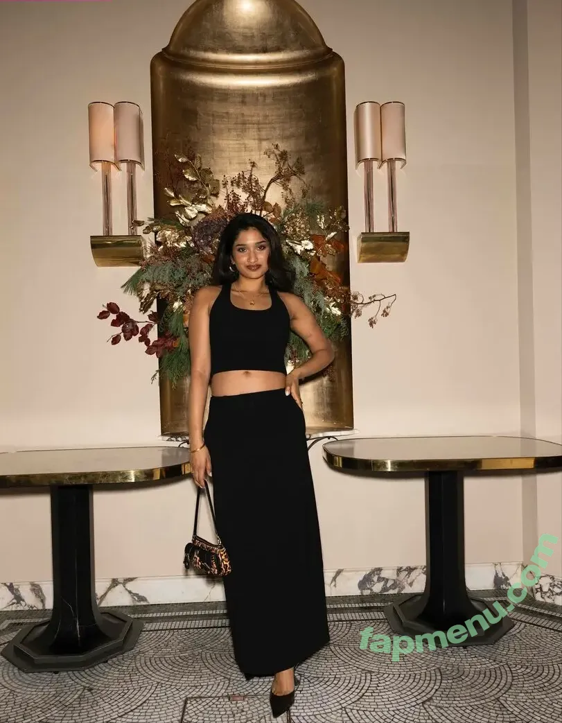 Varada Sethu nude photo #0321 (varadasethu)