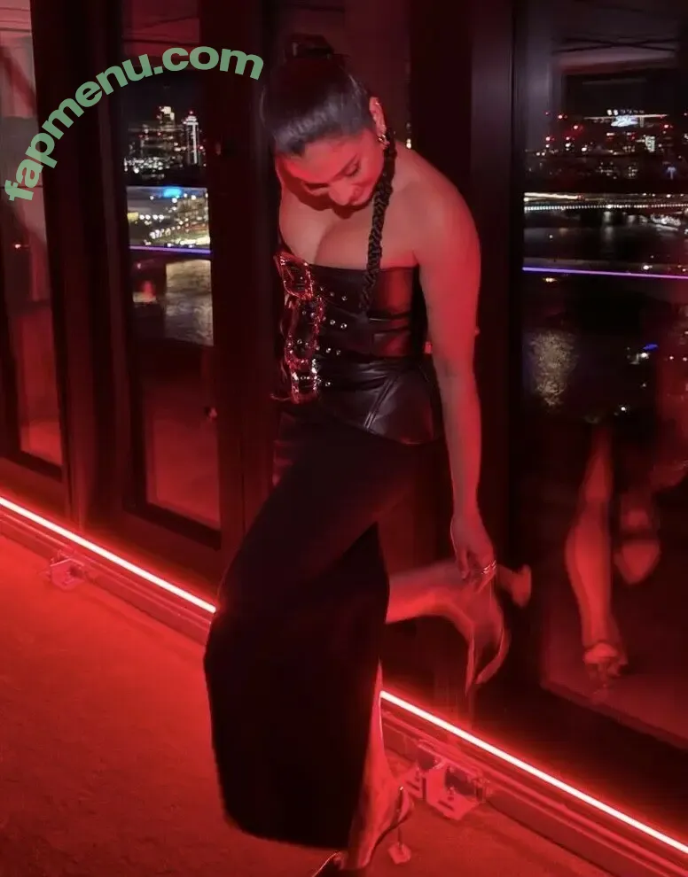 Varada Sethu nude photo #0338 (varadasethu)