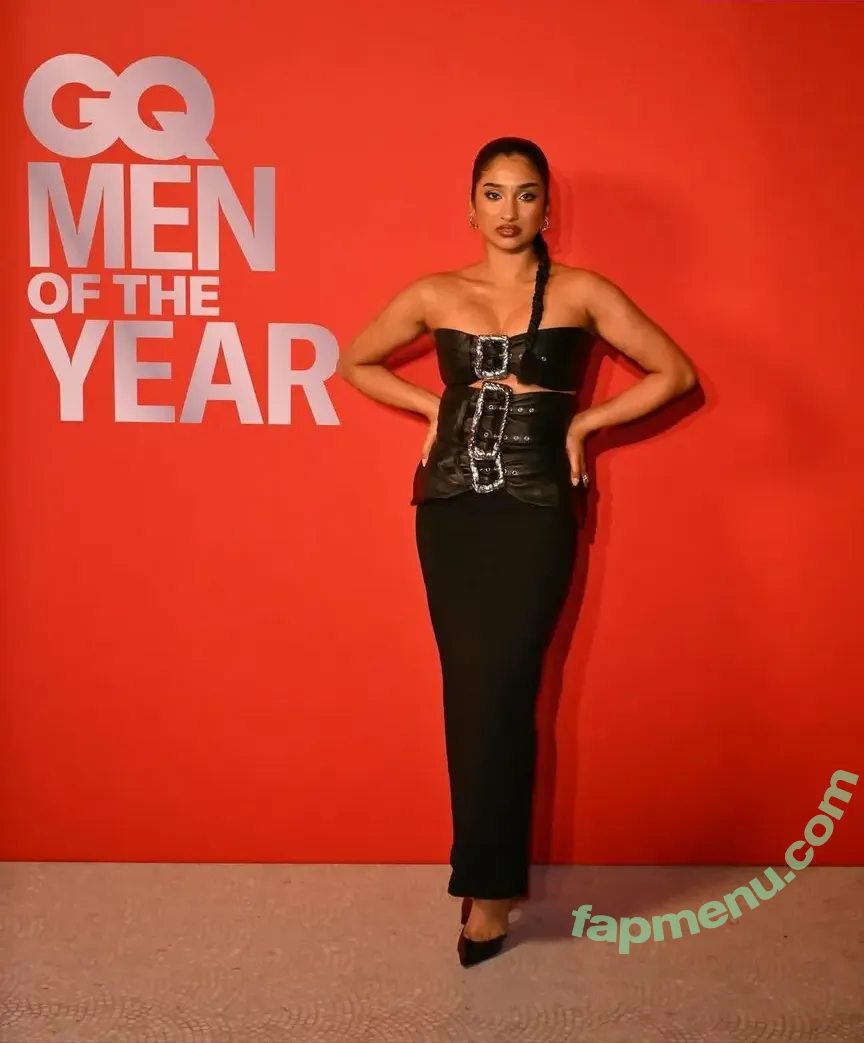 Varada Sethu nude photo #0346 (varadasethu)