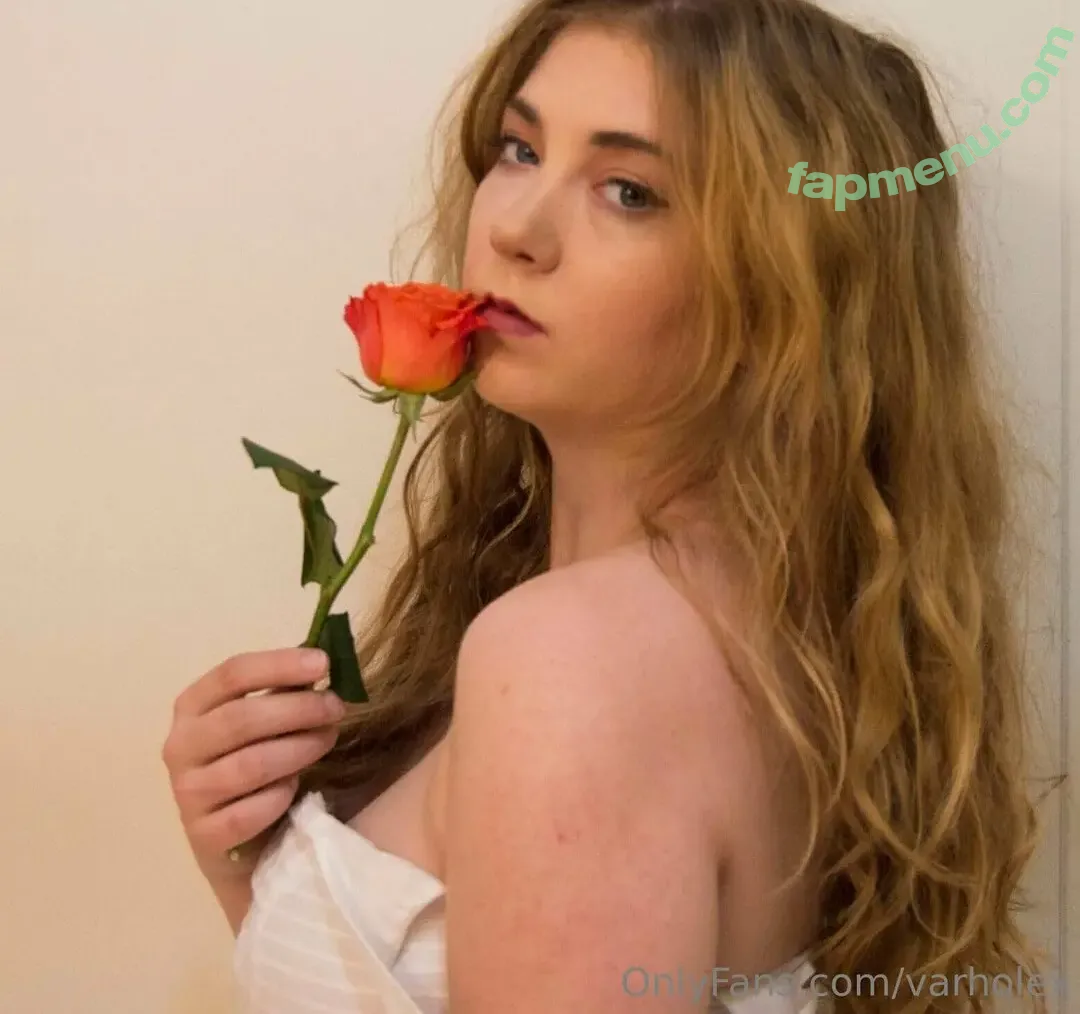 varholex nude photo #0001 (varholex)