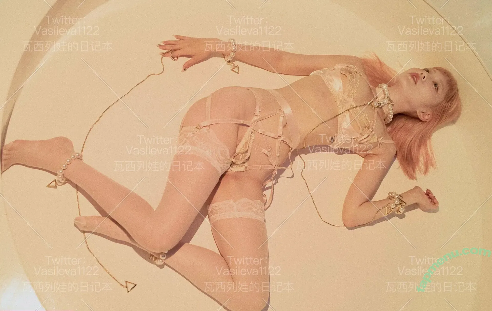 Vasileva1122 nude photo #0109 (vasii1122 / 瓦西列娃的日记本)