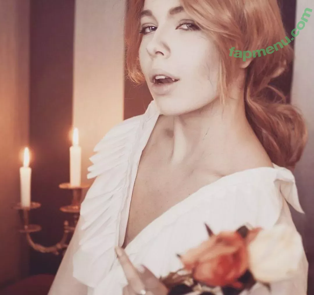 Vasilielcosplay nude photo #0359 (Vasiliel / Vasiliel_cosplay / Василиса Тим)