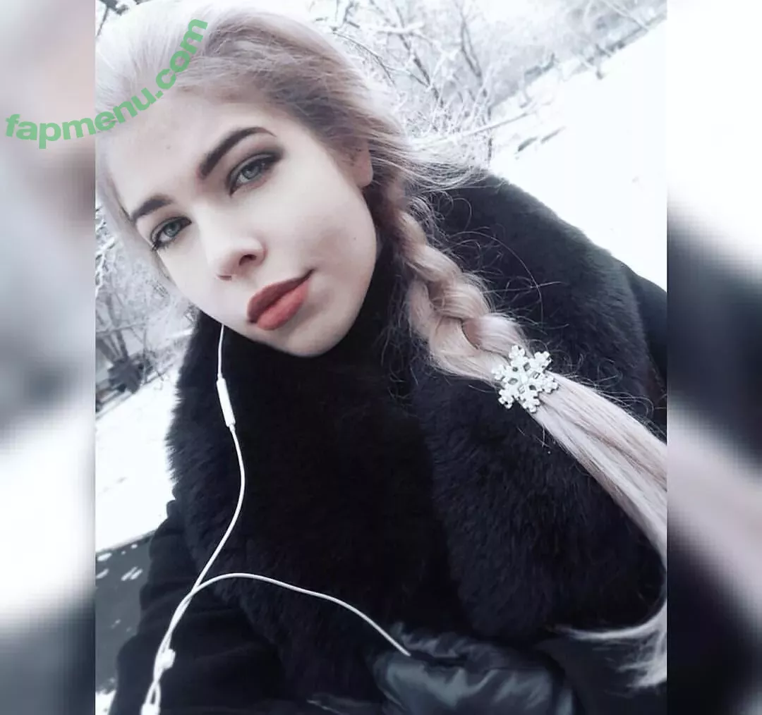 Vasilielcosplay nude photo #0381 (Vasiliel / Vasiliel_cosplay / Василиса Тим)