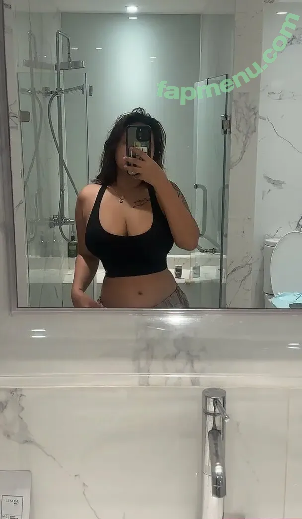 Vayzen Rin nude photo #0019 (Rin / Vayzenrinrin / vayzen_rin)