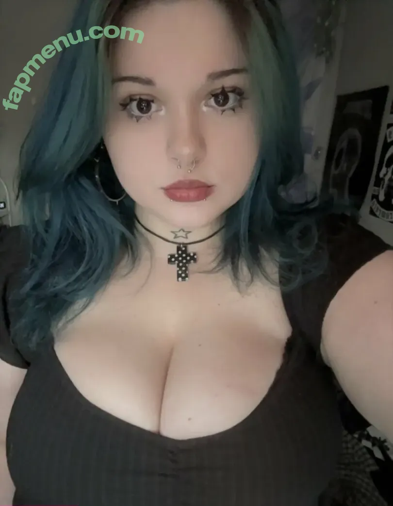 vcnllasky nude photo #0014 (cyniicalskiin)