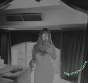  nude photo #0003