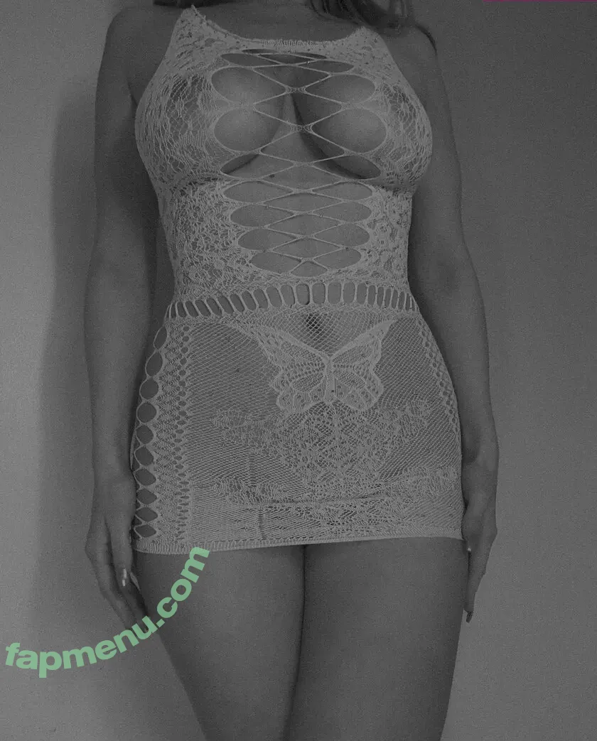 vcuttyat nude photo #0004 (vcuttyat)