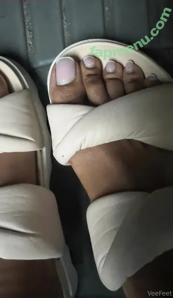 vee_feet nude photo #0082 (reel)