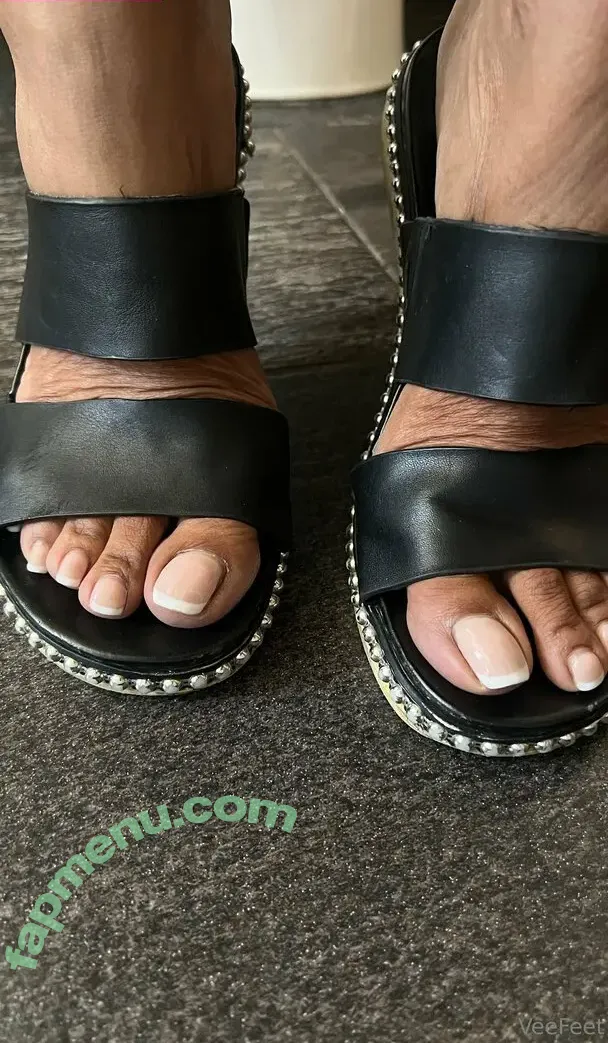 vee_feet nude photo #0099 (reel)