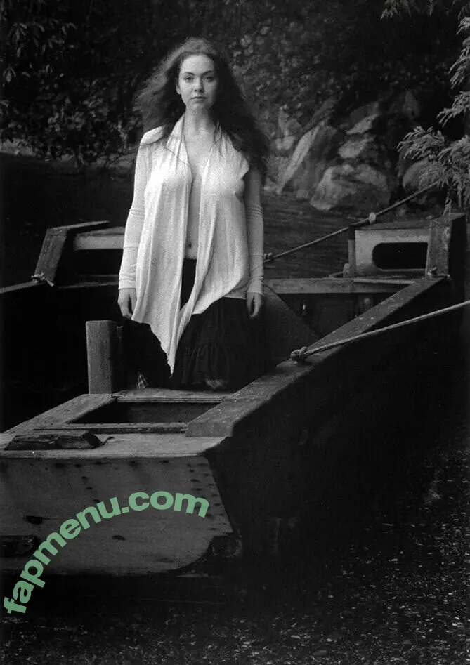 Veela nude photo #0013 (veelamusic)