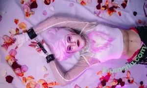 vega.cos / anyuser nude photo #0313