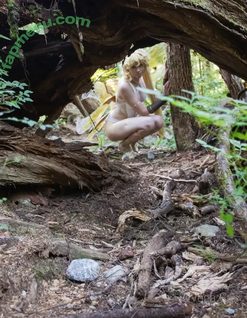 vega.cos nude photo #0019 (anyuser)