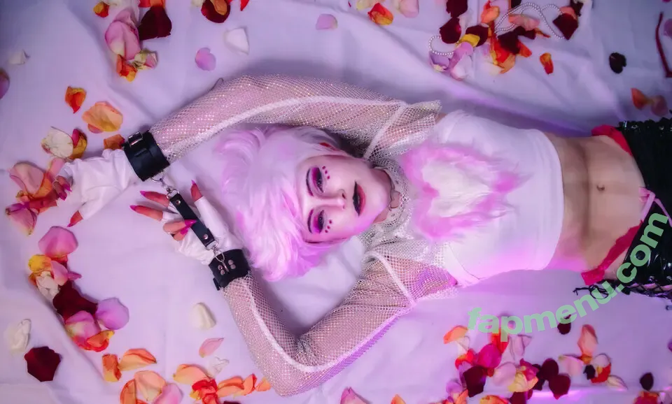 vega.cos nude photo #0313 (anyuser)