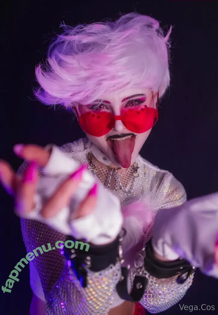 vega.cos nude photo #0316 (anyuser)