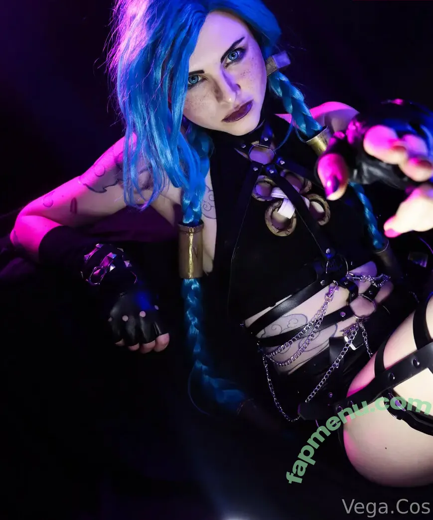 vega.cos nude photo #0331 (anyuser)