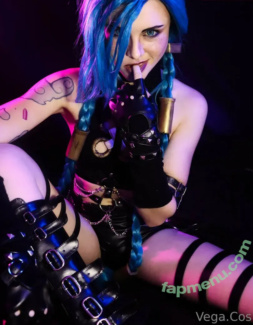 vega.cos nude photo #0341 (anyuser)