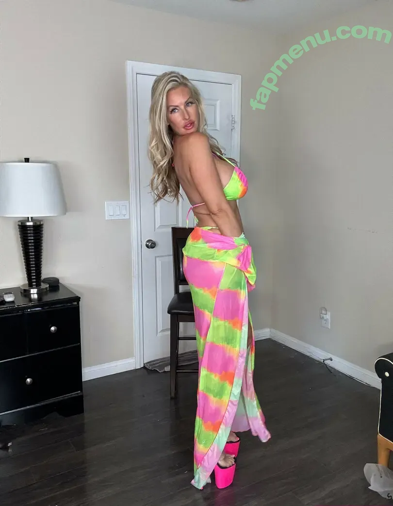 vegasalibi nude photo #0017 (thevegasalibi)