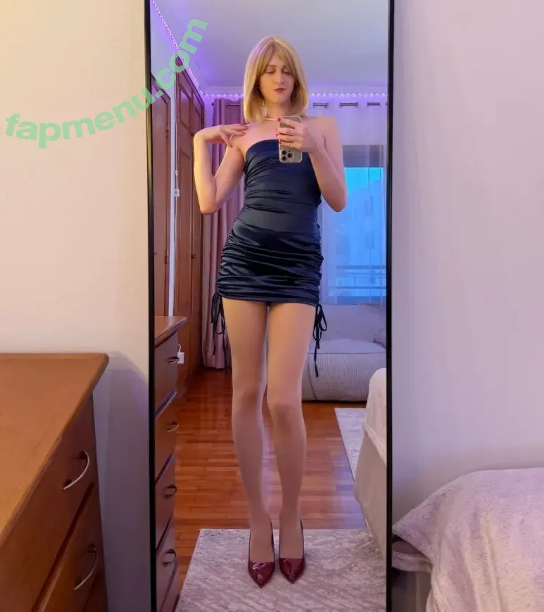 Vejenity nude photo #0016 (Vejenity)