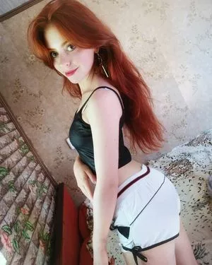 Velari Verbenko / velari / vellari_feet nude photo #0048