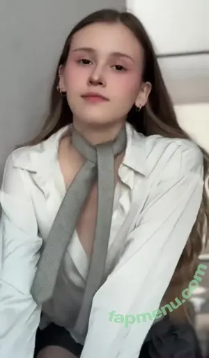Velenaa / vvelenaaaa nude photo #0006