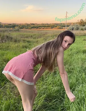 Velenaa / vvelenaaaa nude photo #0012