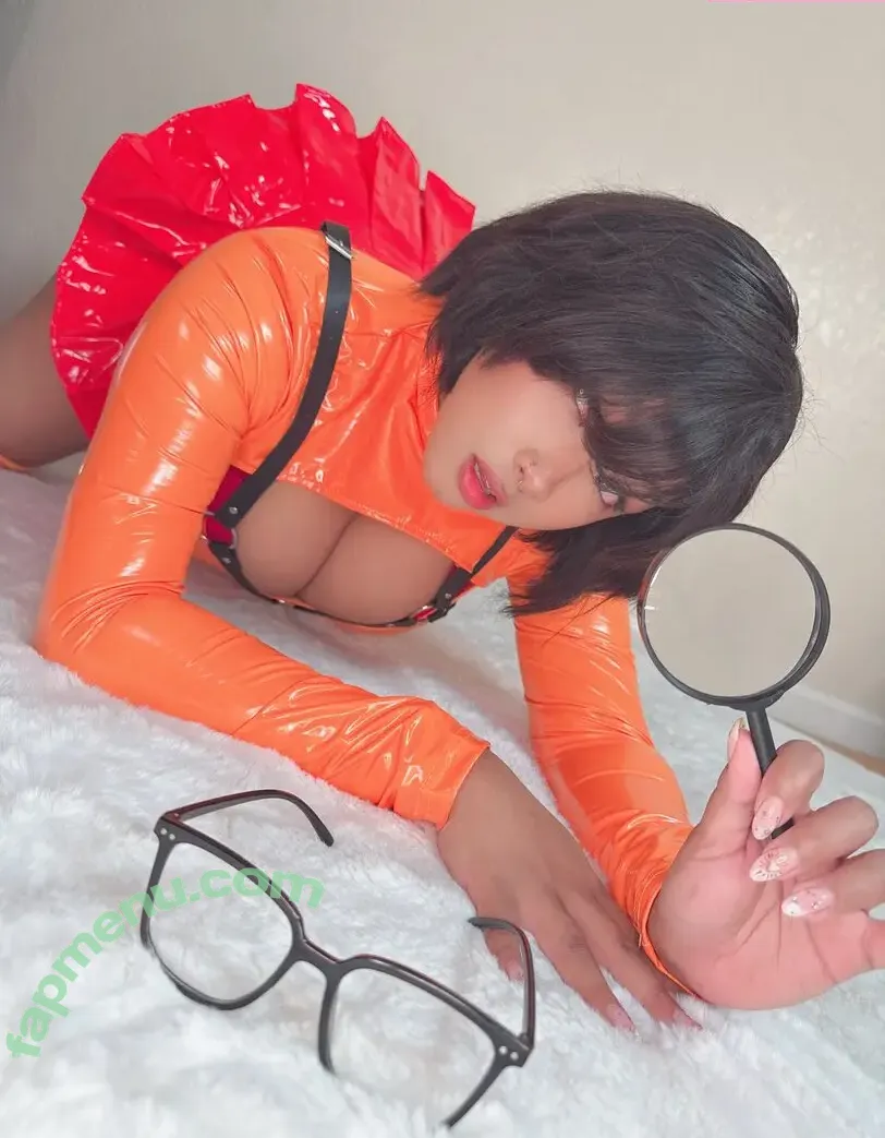 Velma & Daphne Cosplay nude photo #0260 (velmacosplayer)