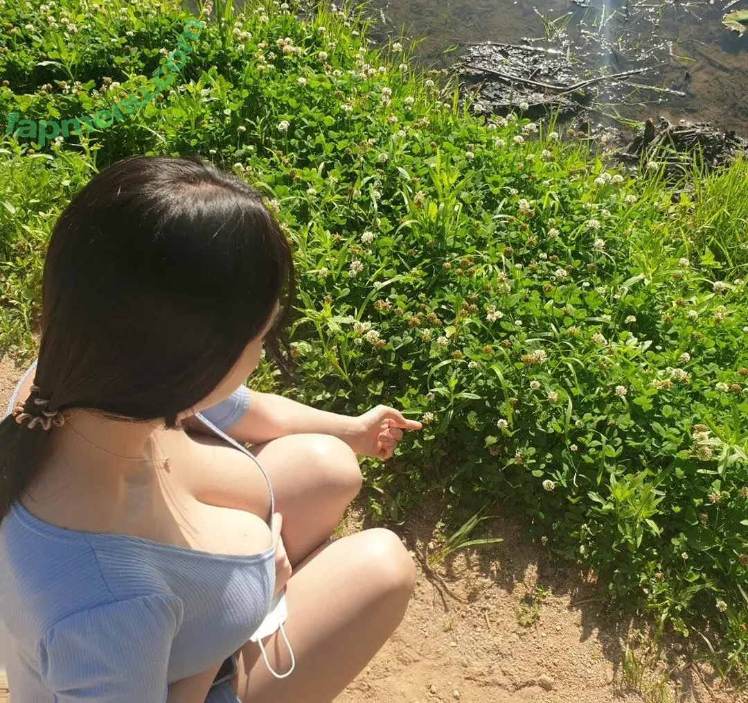 Velvet_7 nude photo #0299 (Velvet 벨벳 / queenvel_7 / velvet7 / velvetiscute)