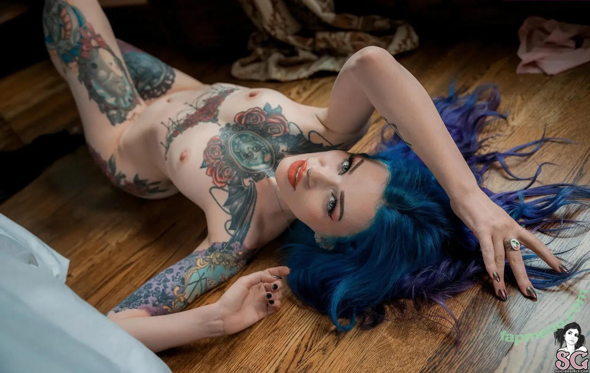 Velvetine nude photo #0045 (ivyvelvetine / missvelvetine)