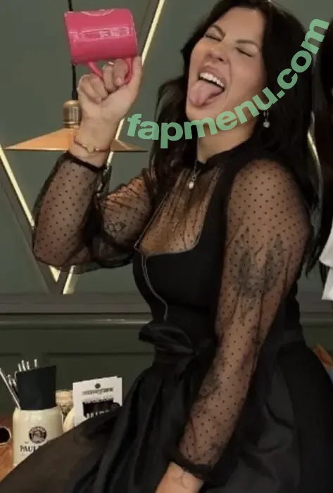 Vendewaa nude photo #0124 (Vendewaa)