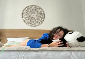 Venere Battisti / claudiasuracee_ / venere_battisti nude photo #0072
