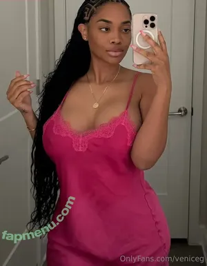 veniceg / veniceg__ nude photo #0052