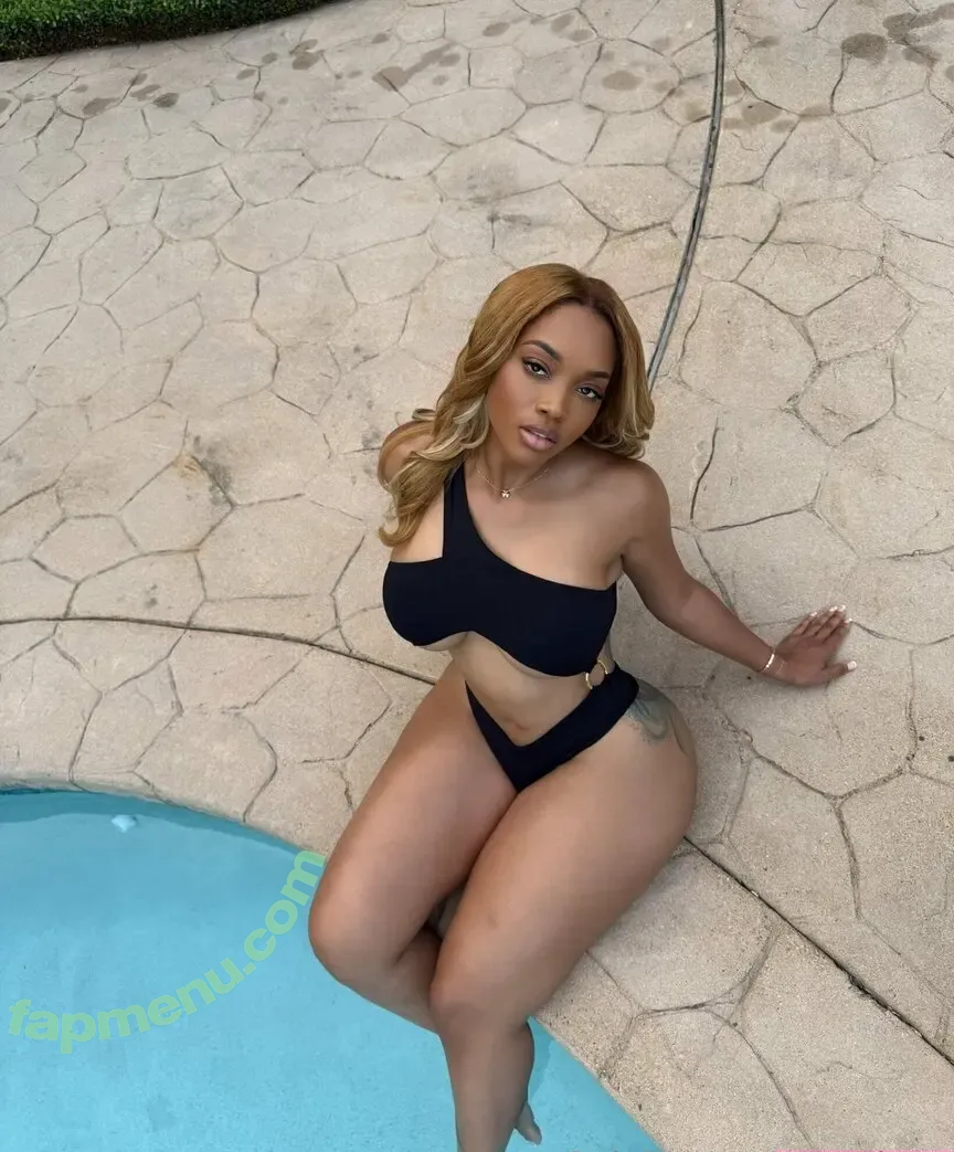 veniceg nude photo #0040 (veniceg__)