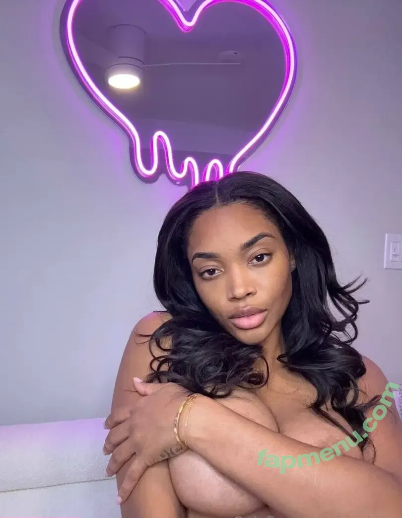 veniceg nude photo #0050 (veniceg__)