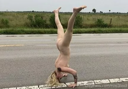 venomroseexotic / djbobbymac nude photo #0071