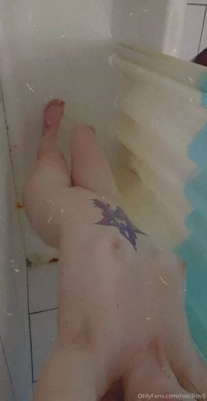 venomroseexotic / djbobbymac nude photo #0122